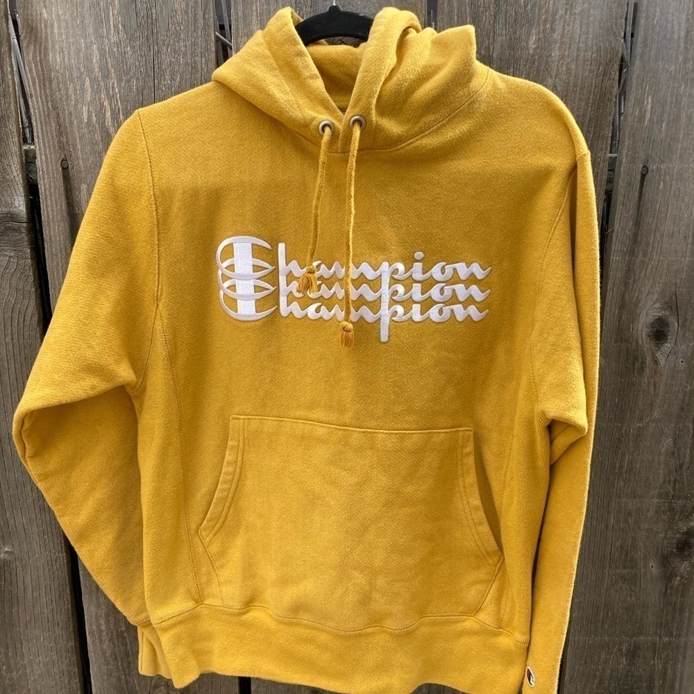 Women's Champion Sweatshirt Yellow Spell-Out Triple S Cotton Reverse Weave